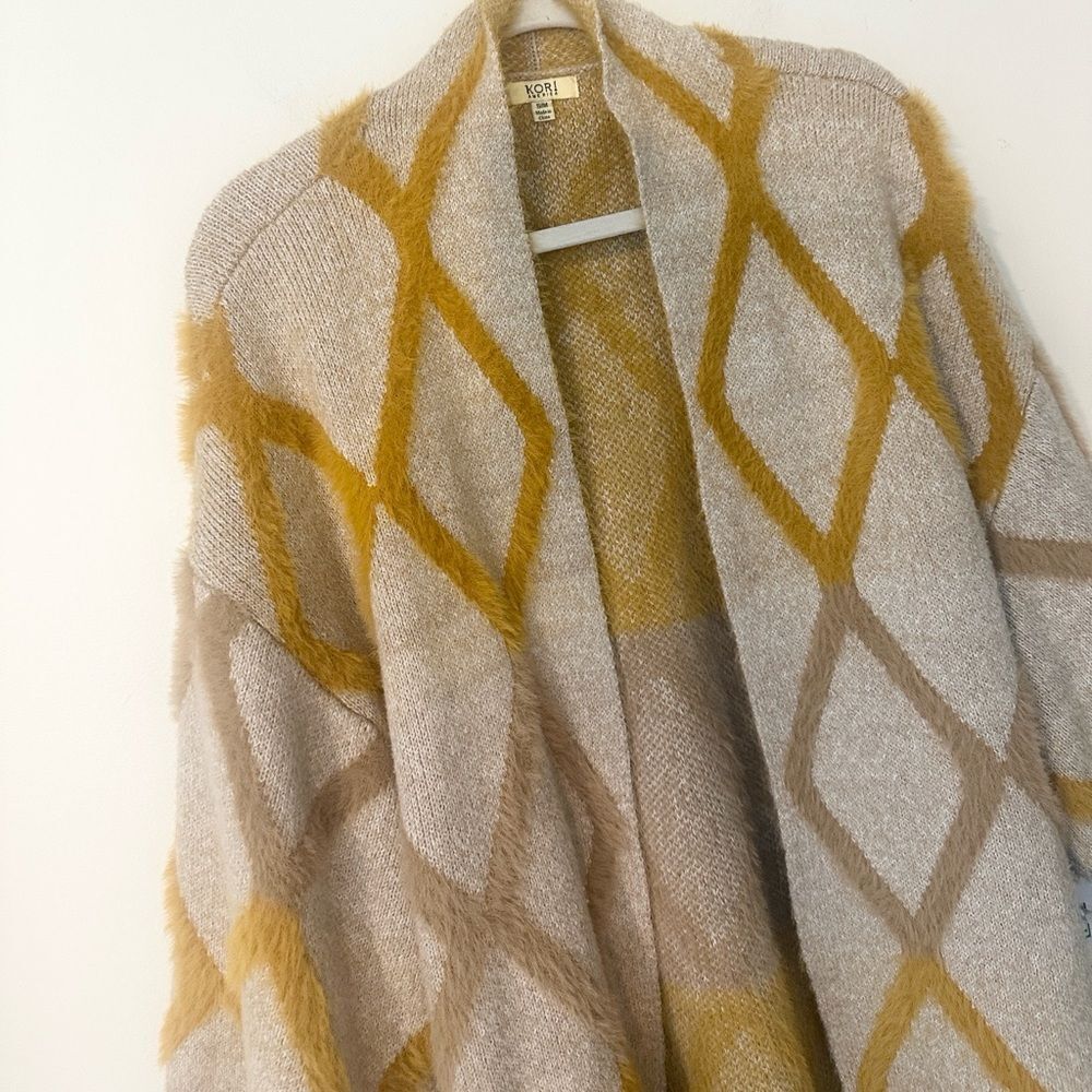 Kori Open Front Geometric raised Design Cardigan Sweater S/M - Picture 3 of 8